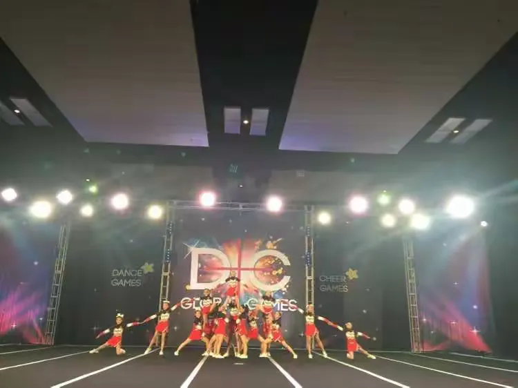 九游游戏旧版本-JackeyLove迎来五赛季出色发挥，德国队观众热烈欢呼！(folder中文翻译)