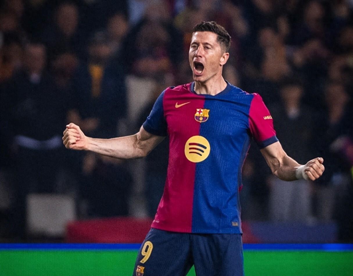 九游游戏旧版本-莱万多夫斯基5球集锦