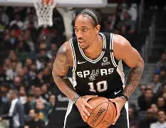 关于圣安东尼奥马刺围绕NBA季后赛调整名单达拉斯独行侠今晨状态回暖，拜仁慕尼黑冲刺阶段止住颓势都惊呆了的信息